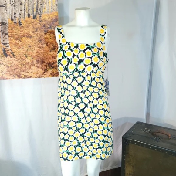 Diane Von Furstenberg Mini Dress - Picture 6 of 8